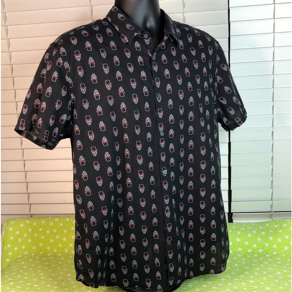 John Varvatos USA short sleeve skull with top hat button down.